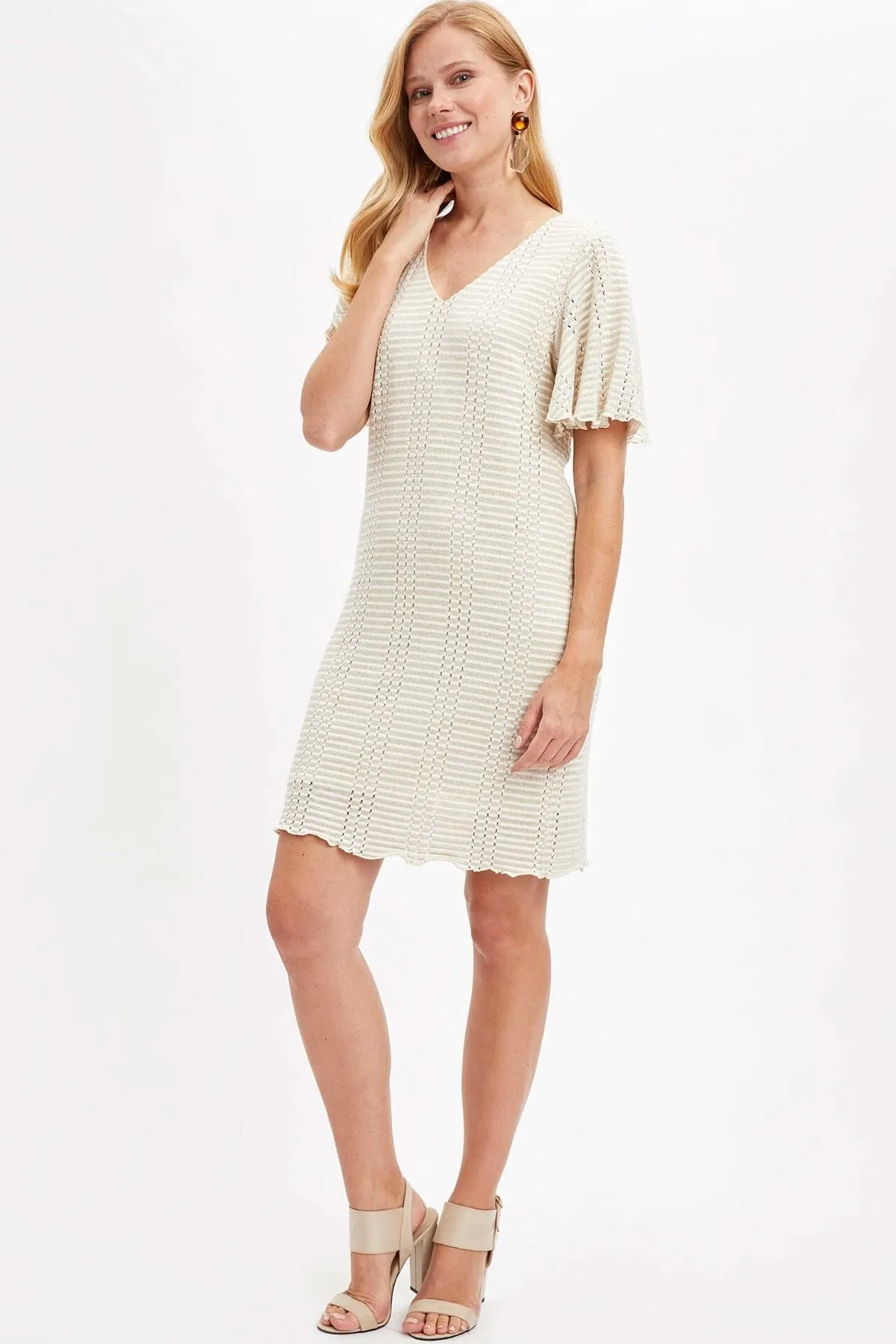 13133 Cream Knitted Dress