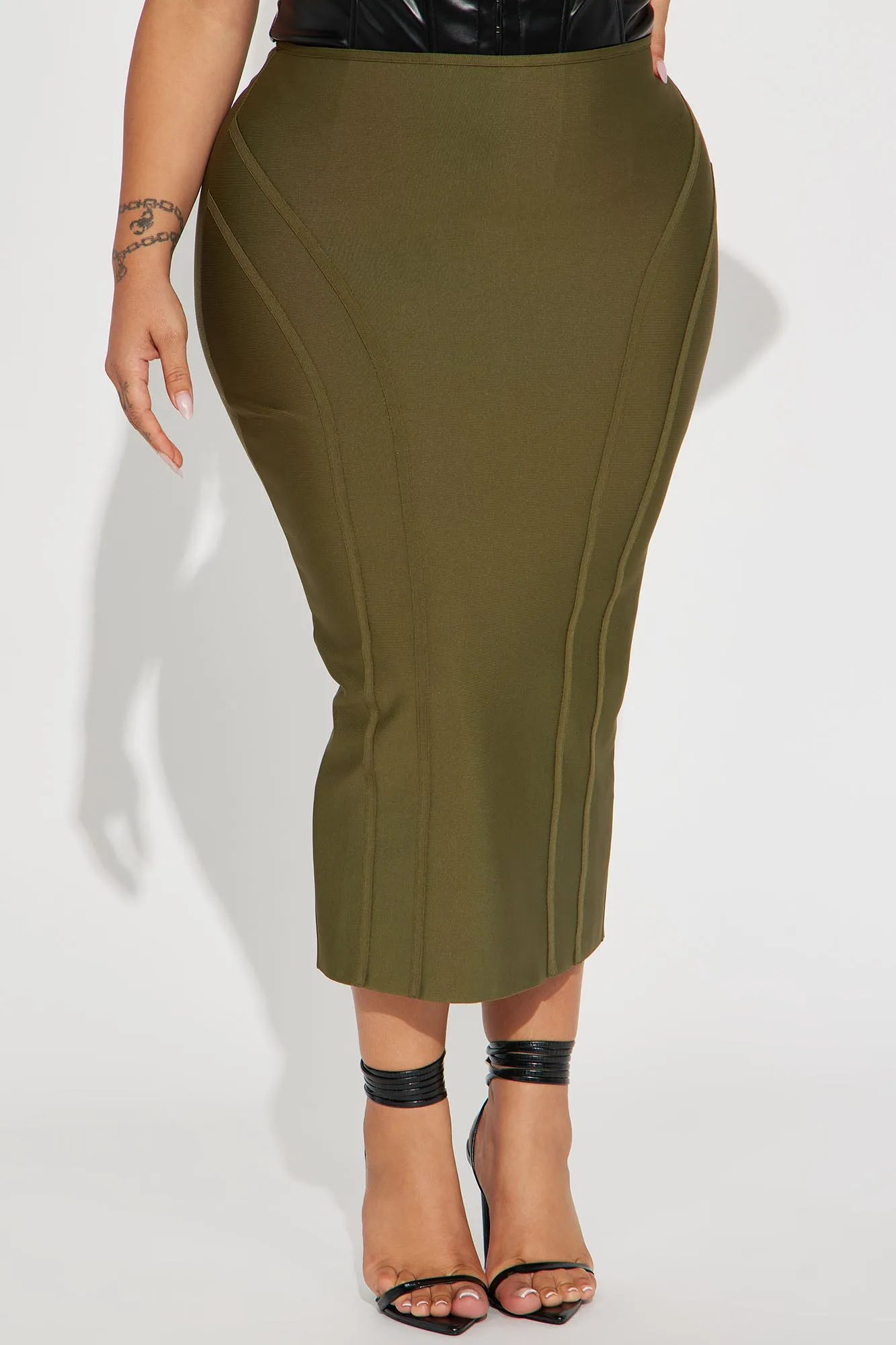 Amber Bandage Midi Skirt - Olive