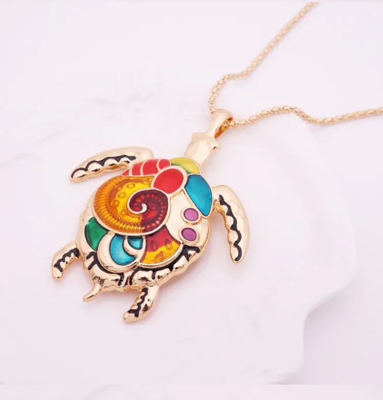 Artsy Sea Turtle Enamel Pendant Necklace for Woman