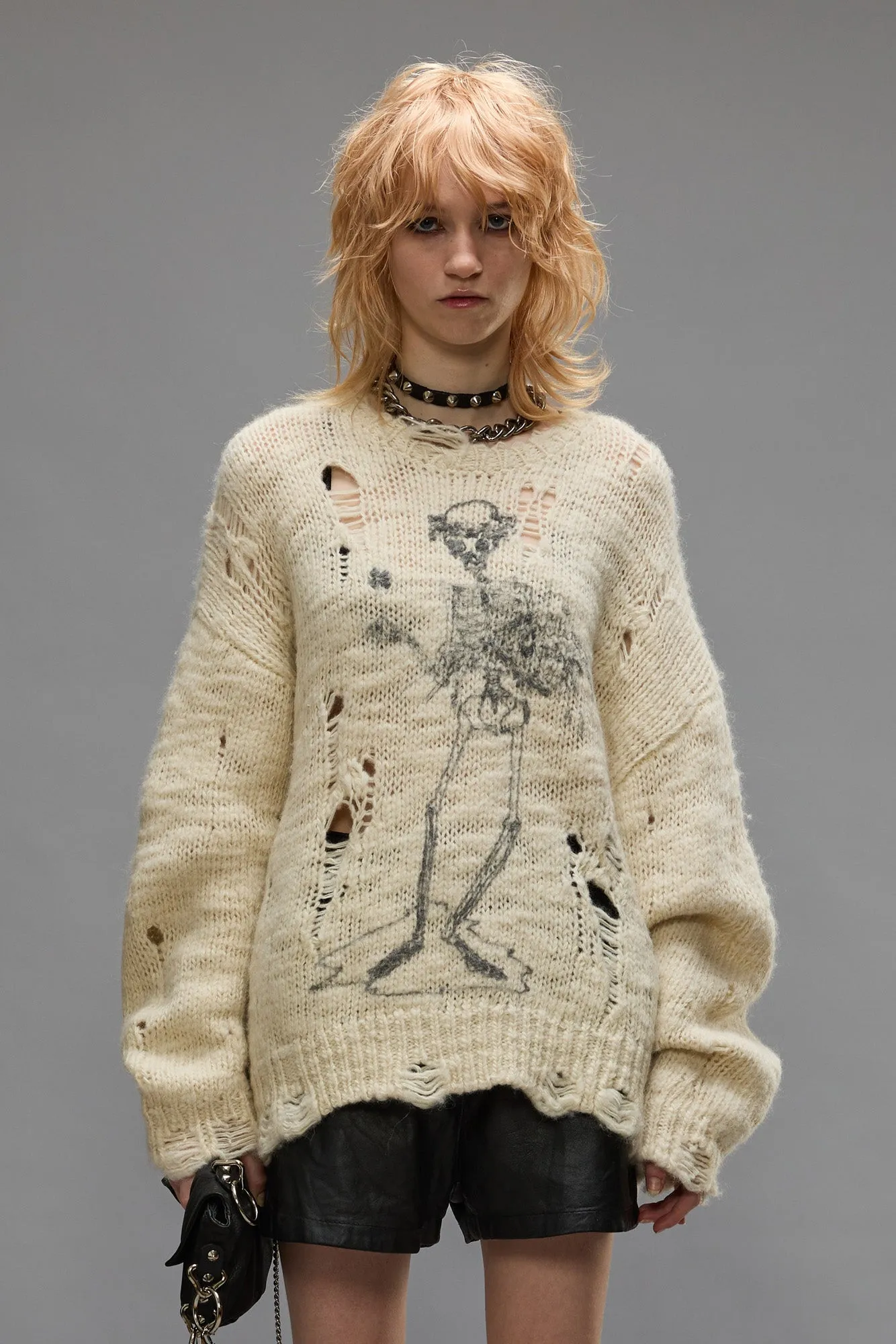 DISTRESSED SWEATER - CREAM