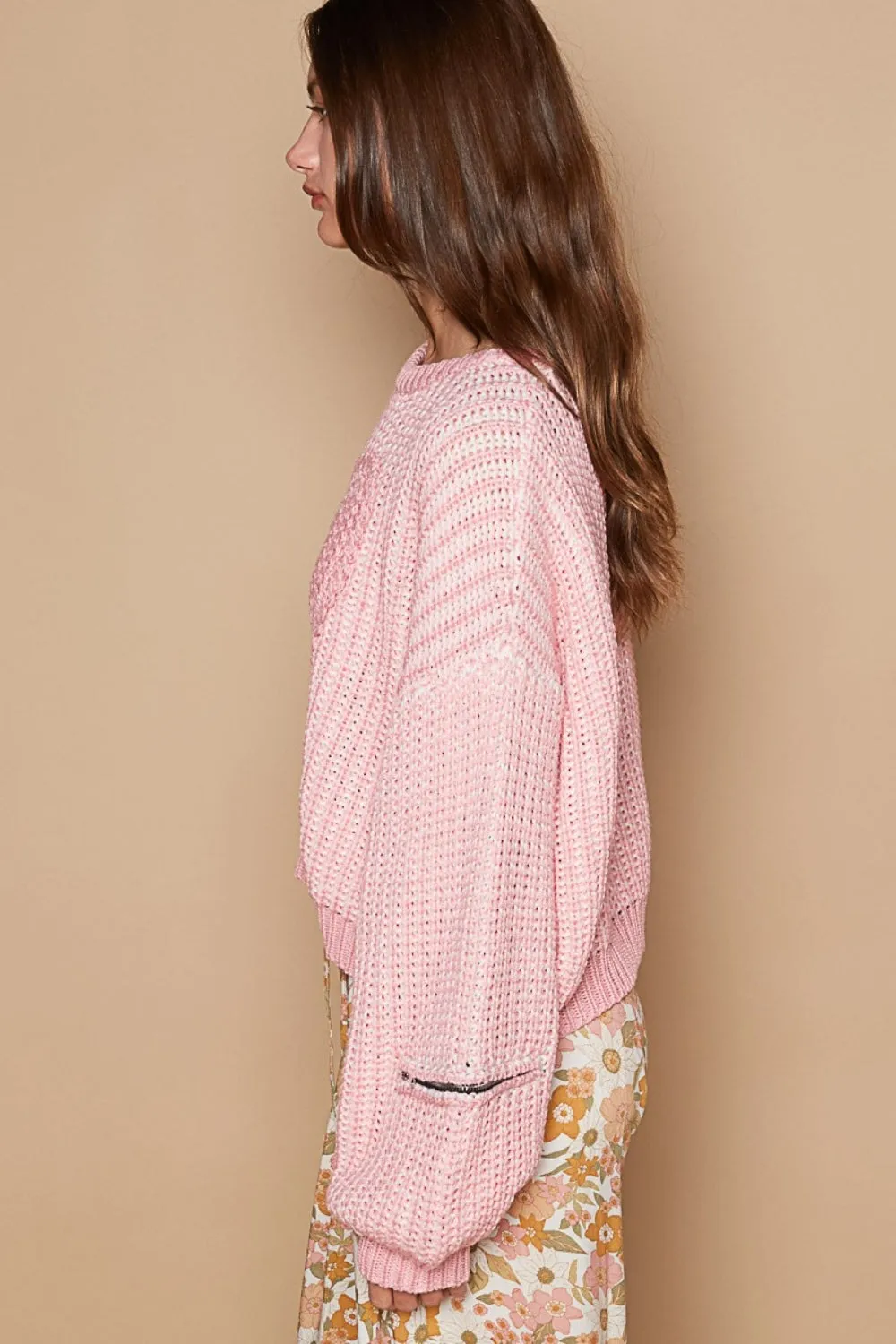 Hot Girl Heart Patch Zipper Point Sleeve Sweater In Pink