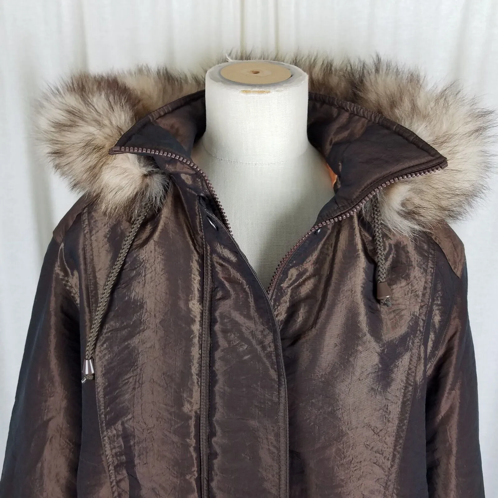 JG Hook Faux Fur Trim Hooded Winter Jacket Metallic Puffer Parka Womens size 6