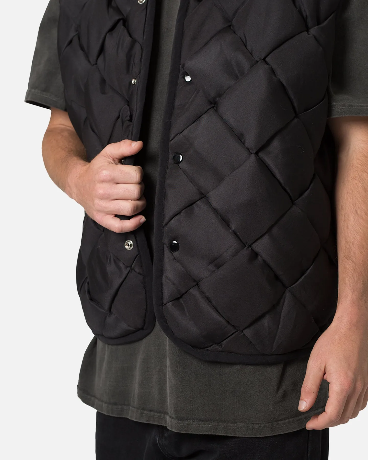 MNML Woven Puffer Vest Black