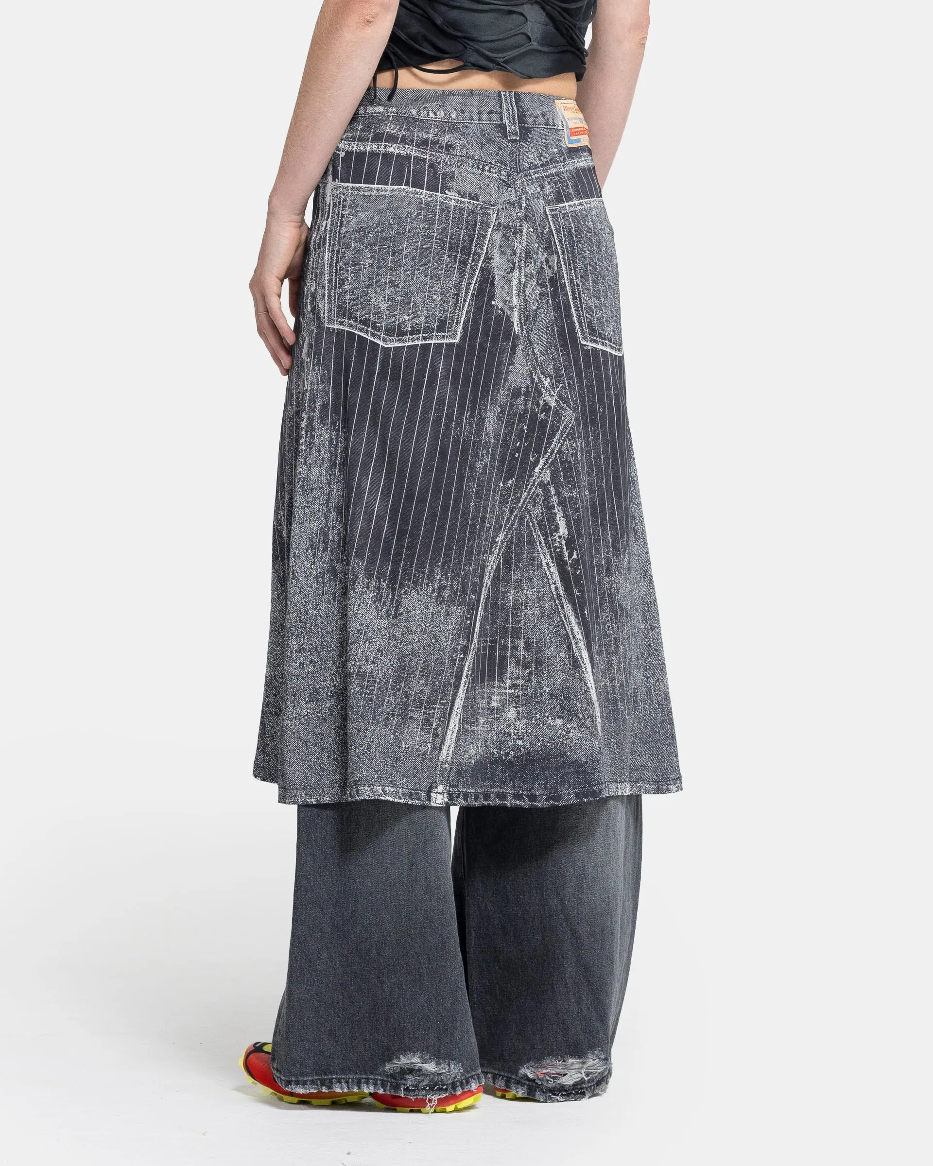 O-Hanna Denim Skirt in Black