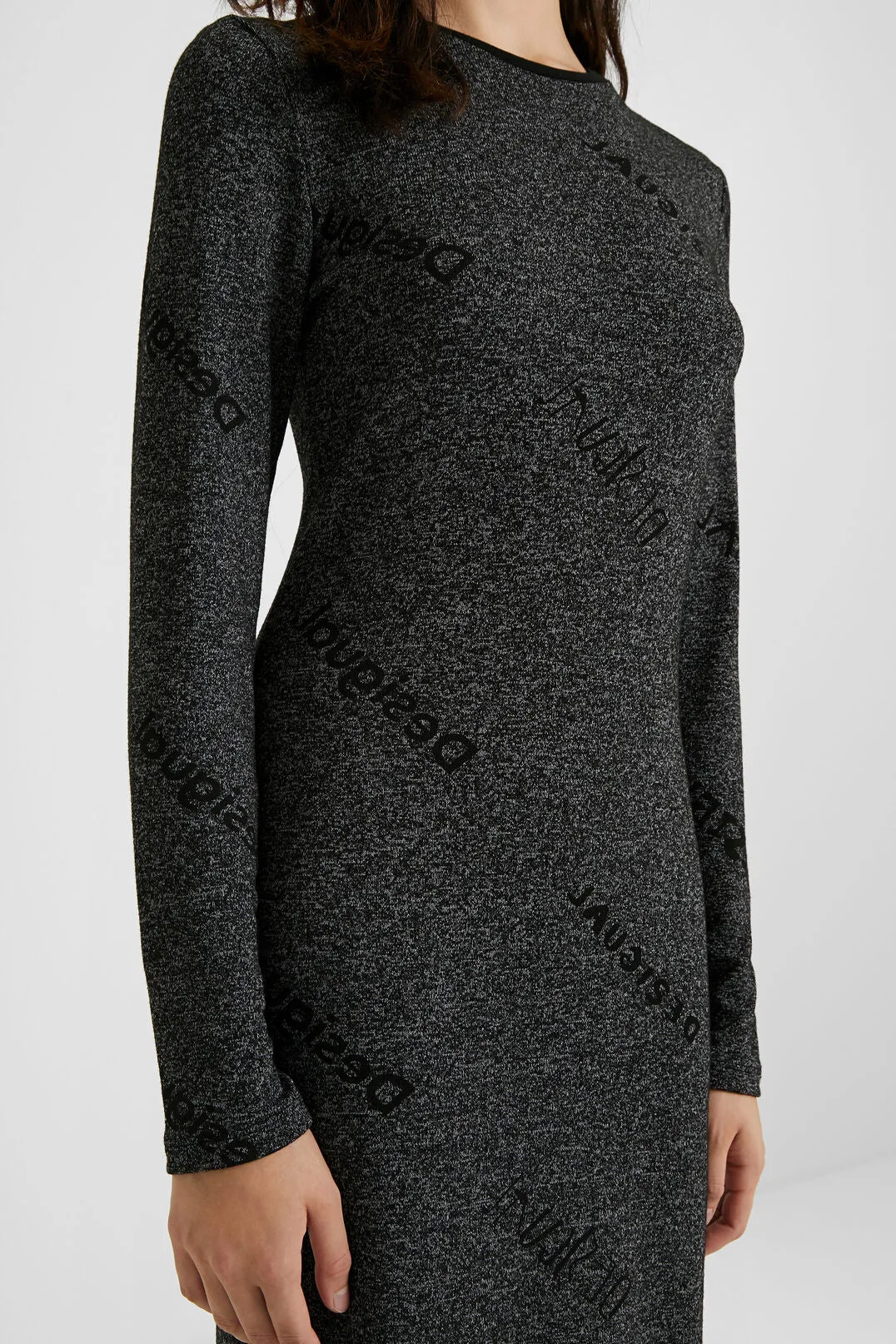 Slim Knit Dress - Desigual. logo