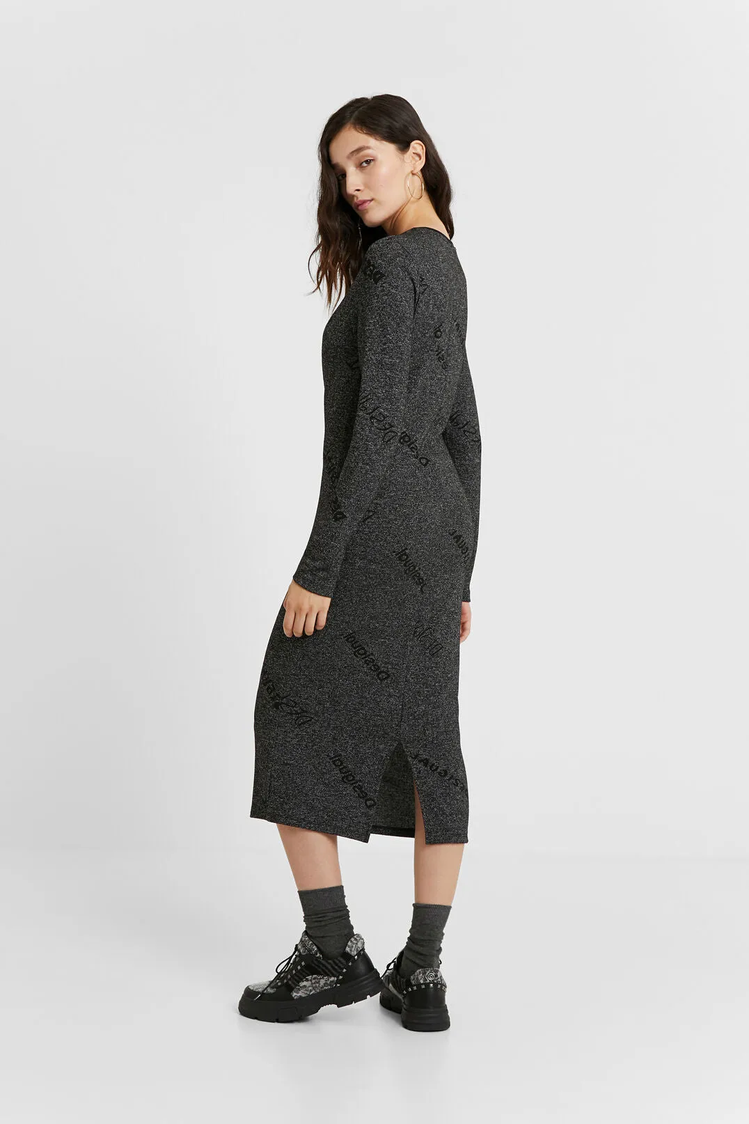 Slim Knit Dress - Desigual. logo