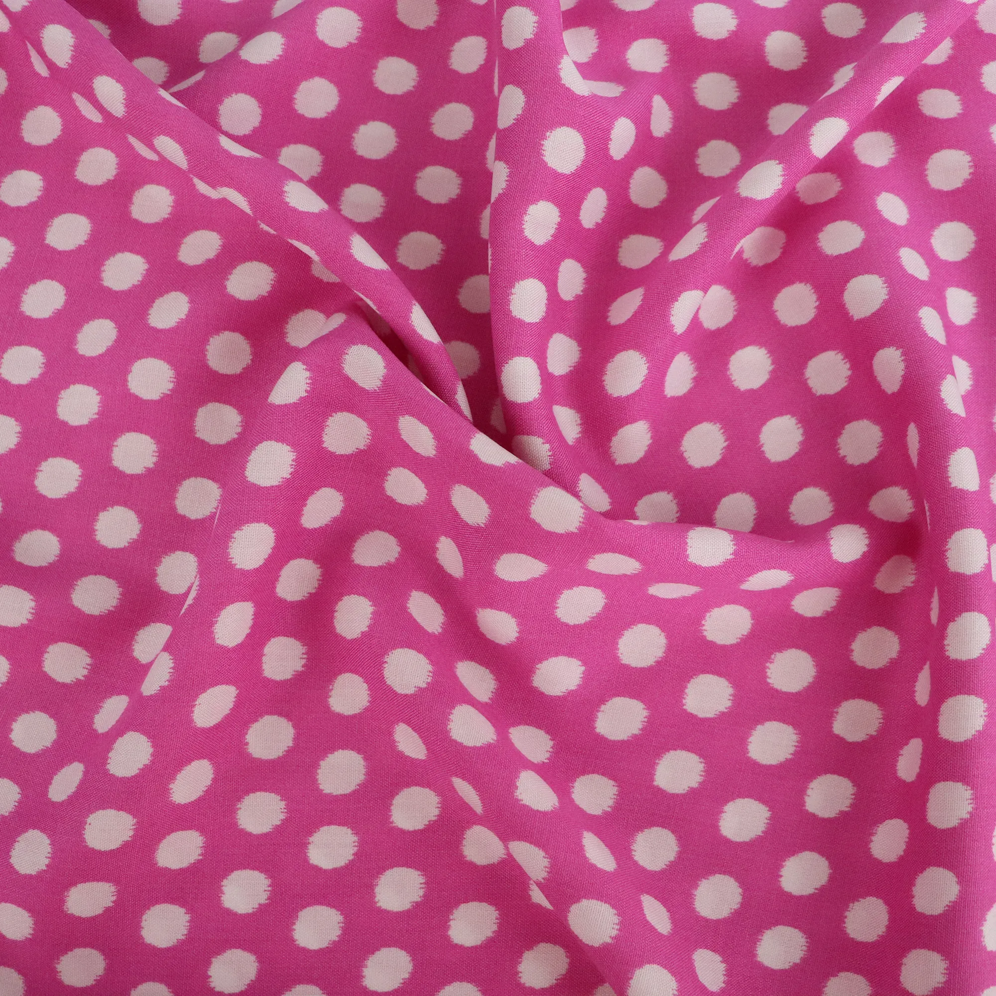 Viscose Lawn - Spots - Pink